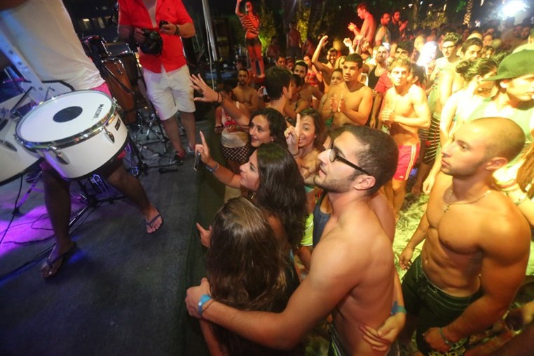 Lebanon Largest FOAM Party 3 (3)